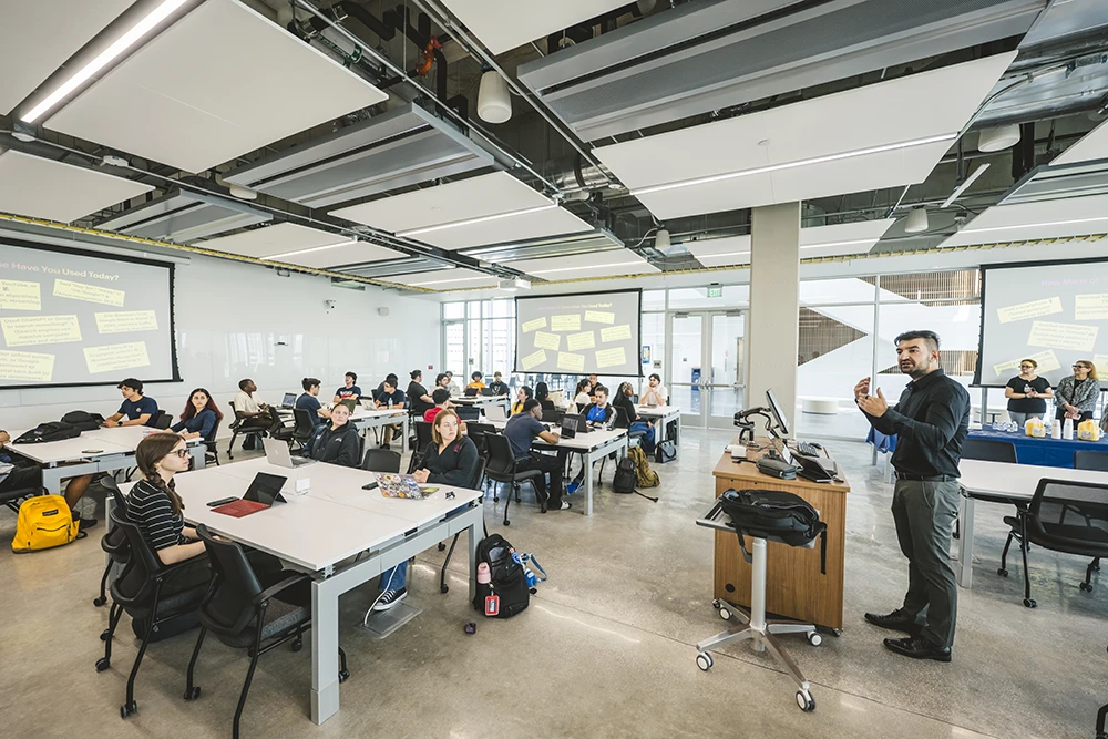 FIU Innovation classroom