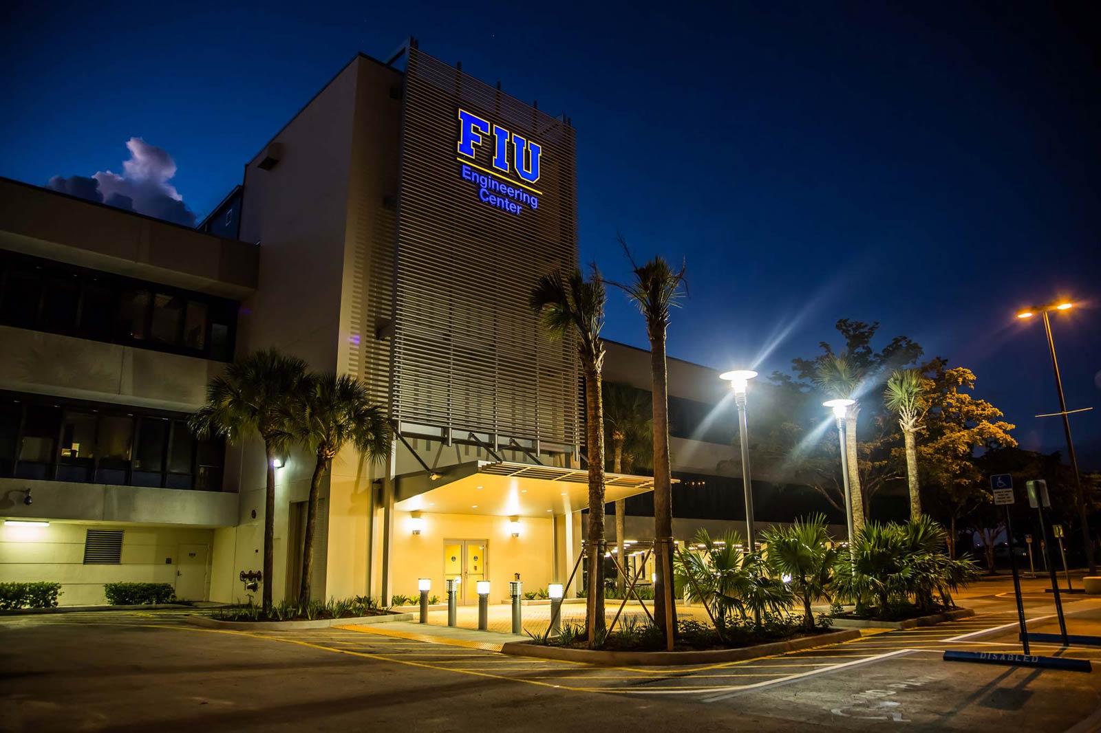 College Administration FIU College of Engineering and
